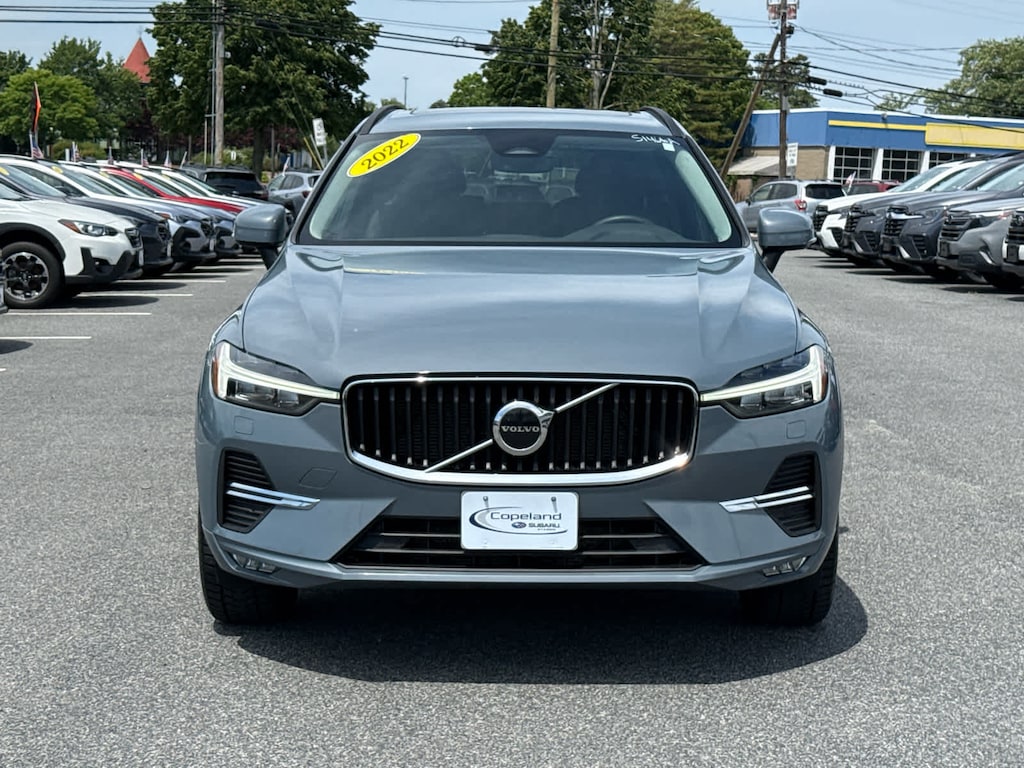 Used 2022 Volvo XC60 Momentum SUV
