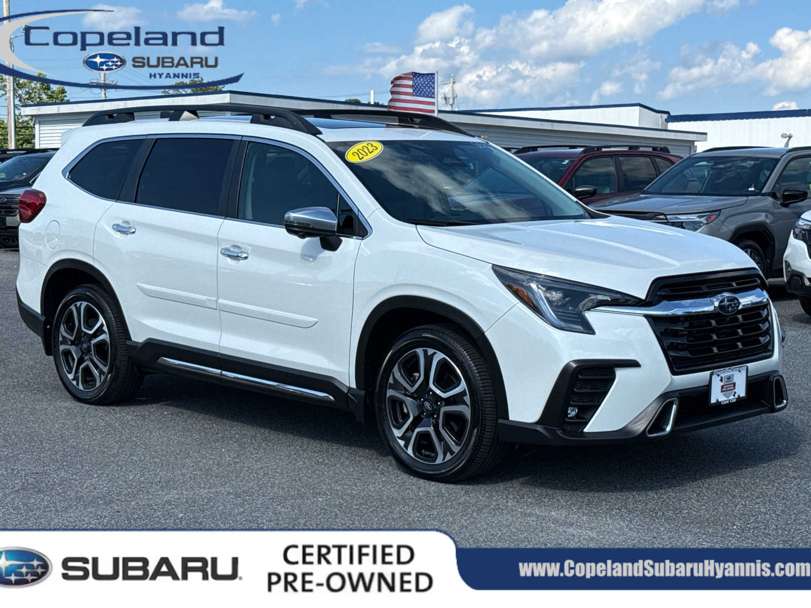 2023 Subaru Ascent Touring's photo