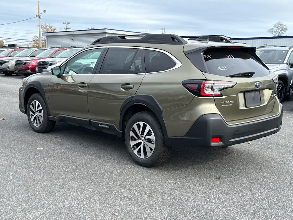 New 2025 Subaru Outback Premium SUV