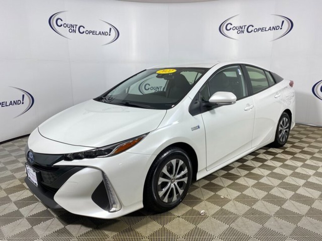 Certified 2022 Toyota Prius Prime XLE Hatchback
