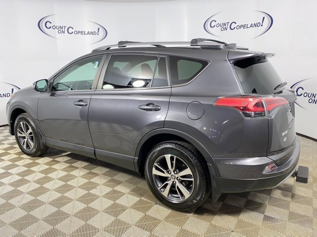 Used 2018 Toyota RAV4 XLE SUV