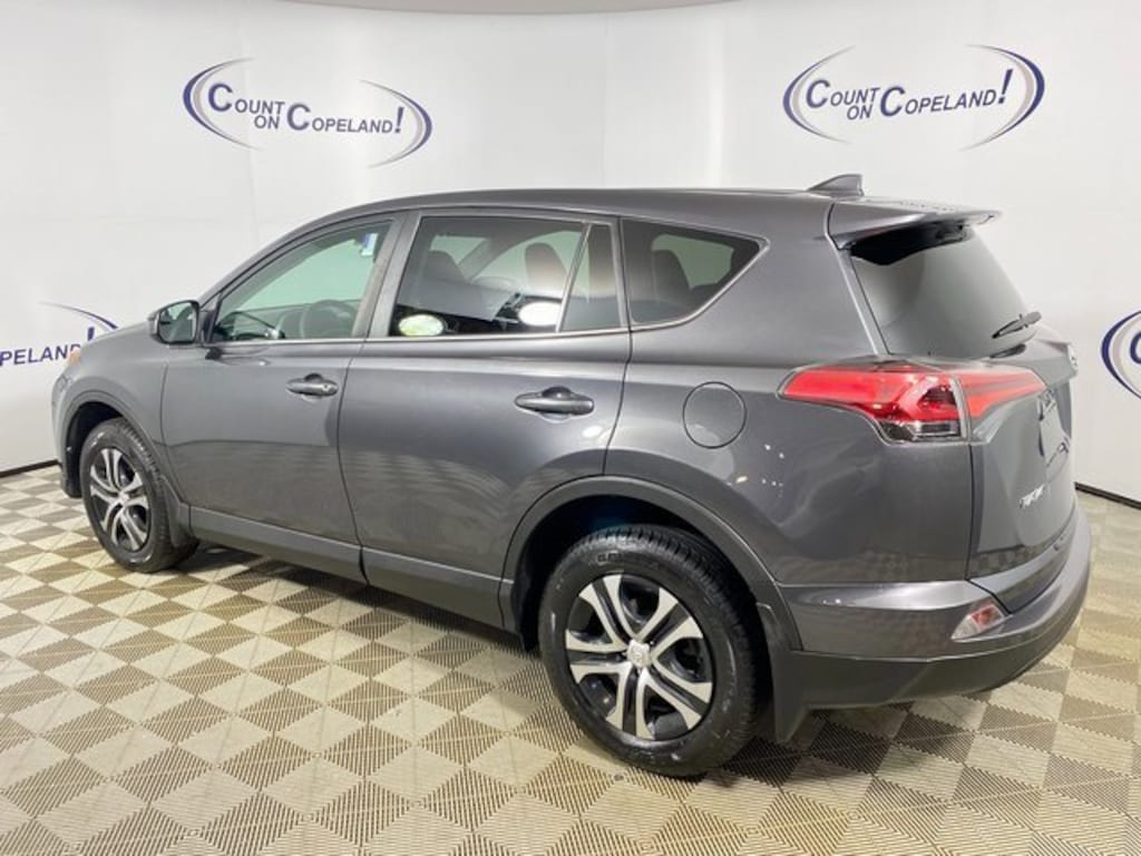 Used 2018 Toyota RAV4 LE SUV