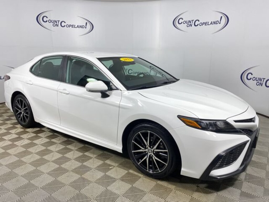 Certified 2023 Toyota Camry SE Sedan