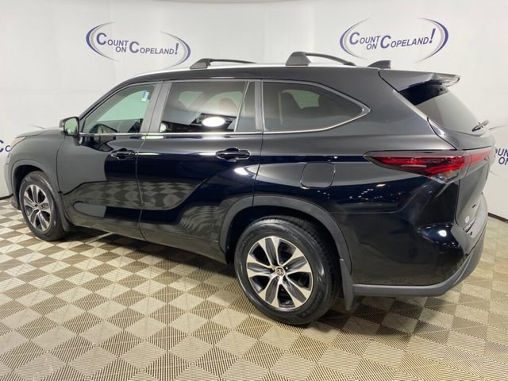 Certified 2024 Toyota Highlander XLE SUV