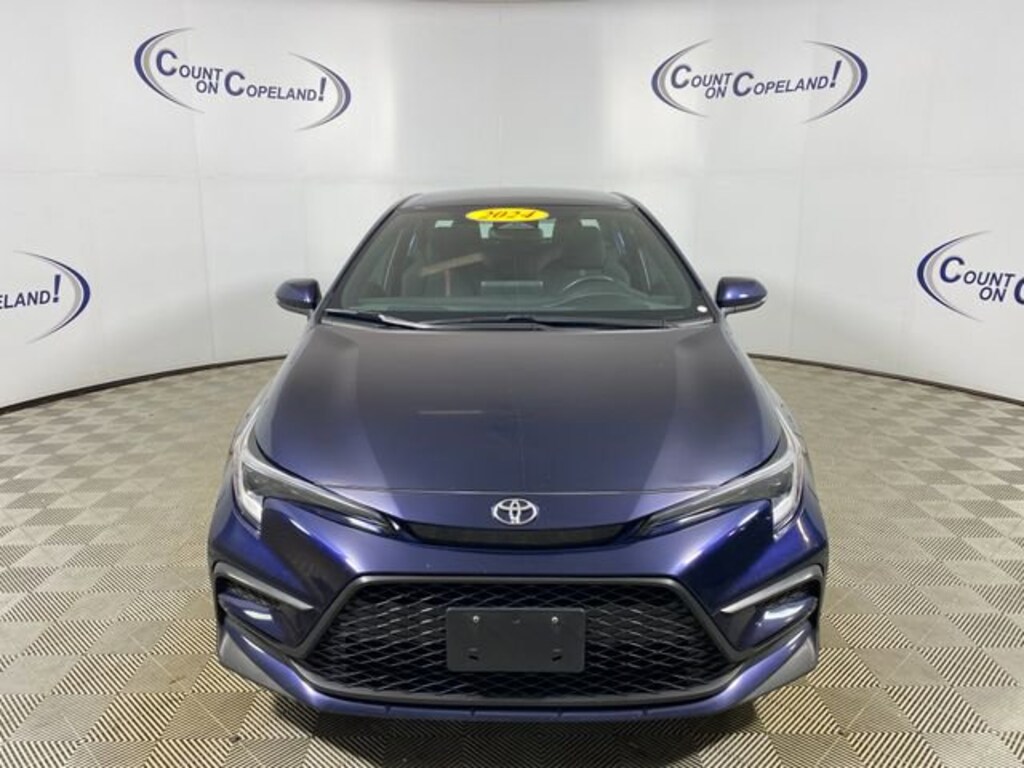 Used 2024 Toyota Corolla SE Sedan