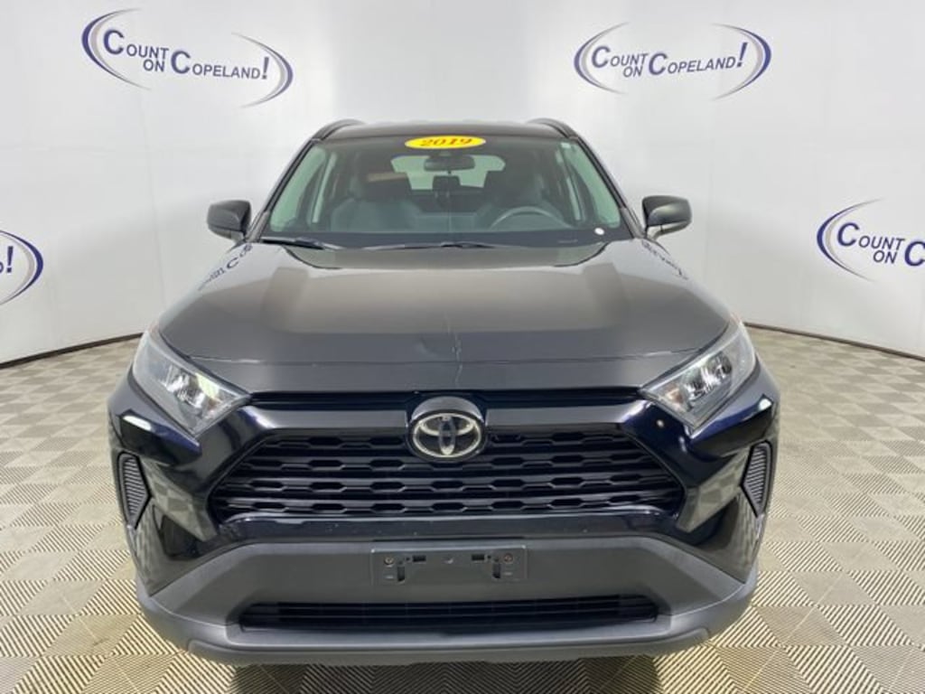 Used 2019 Toyota RAV4 LE SUV