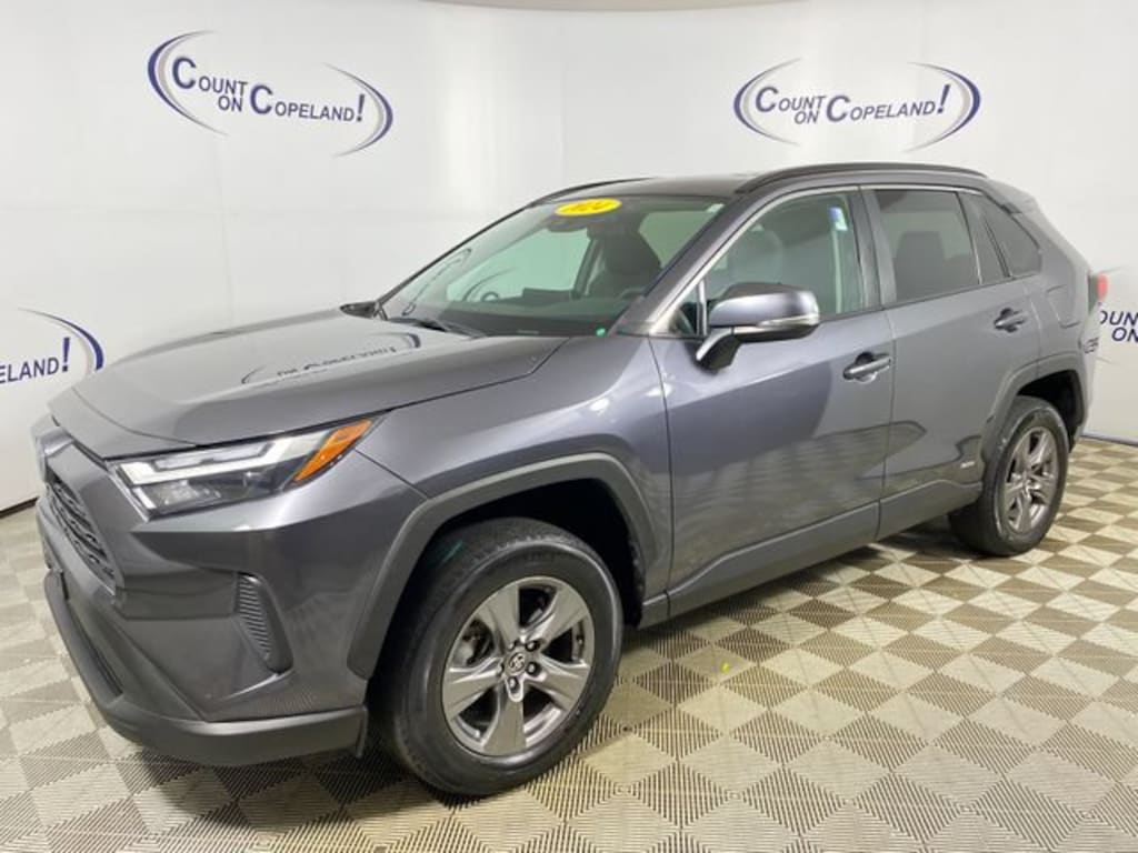 Used 2024 Toyota RAV4 Hybrid XLE SUV