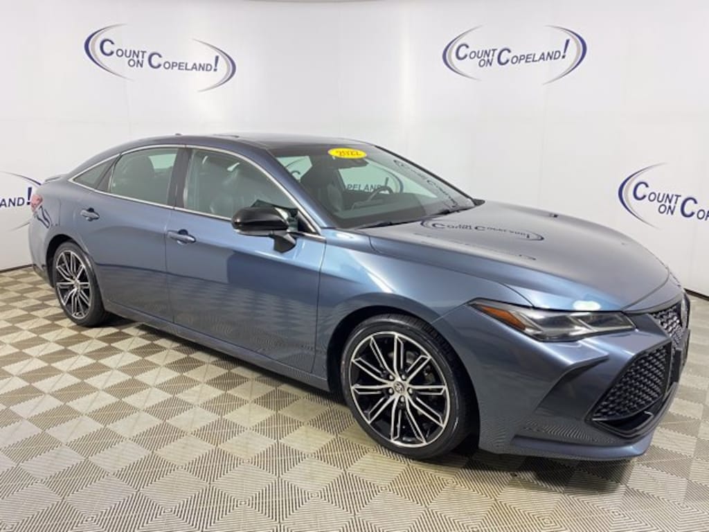 Certified 2022 Toyota Avalon Touring Sedan