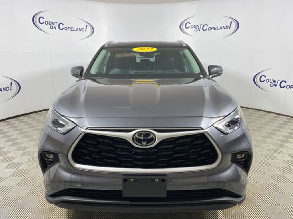 Used 2023 Toyota Highlander XLE SUV