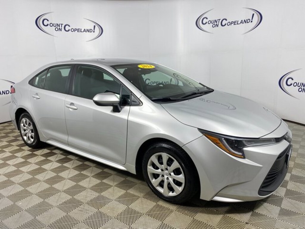 Used 2024 Toyota Corolla LE Sedan