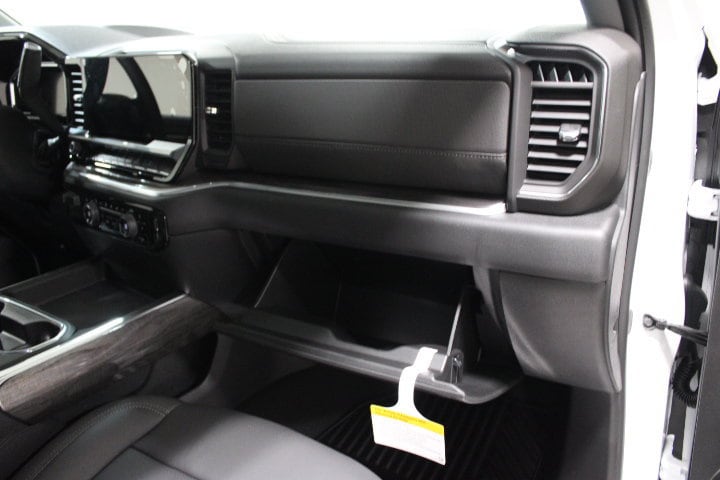 2026 Chevrolet Silverado 2500 HD LTZ - Photo 28