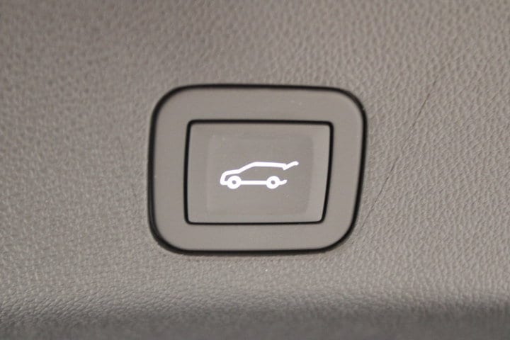 2026 GMC Yukon XL AT4 - Photo 18