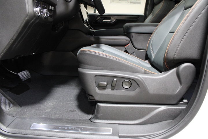 2026 GMC Yukon XL AT4 - Photo 22