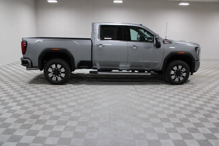 2026 GMC Sierra 2500HD Denali - Photo 13