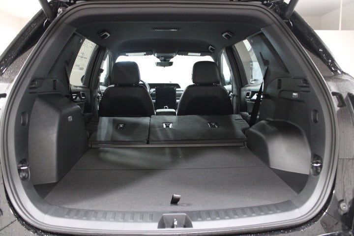 2026 GMC Terrain AT4 - Photo 13