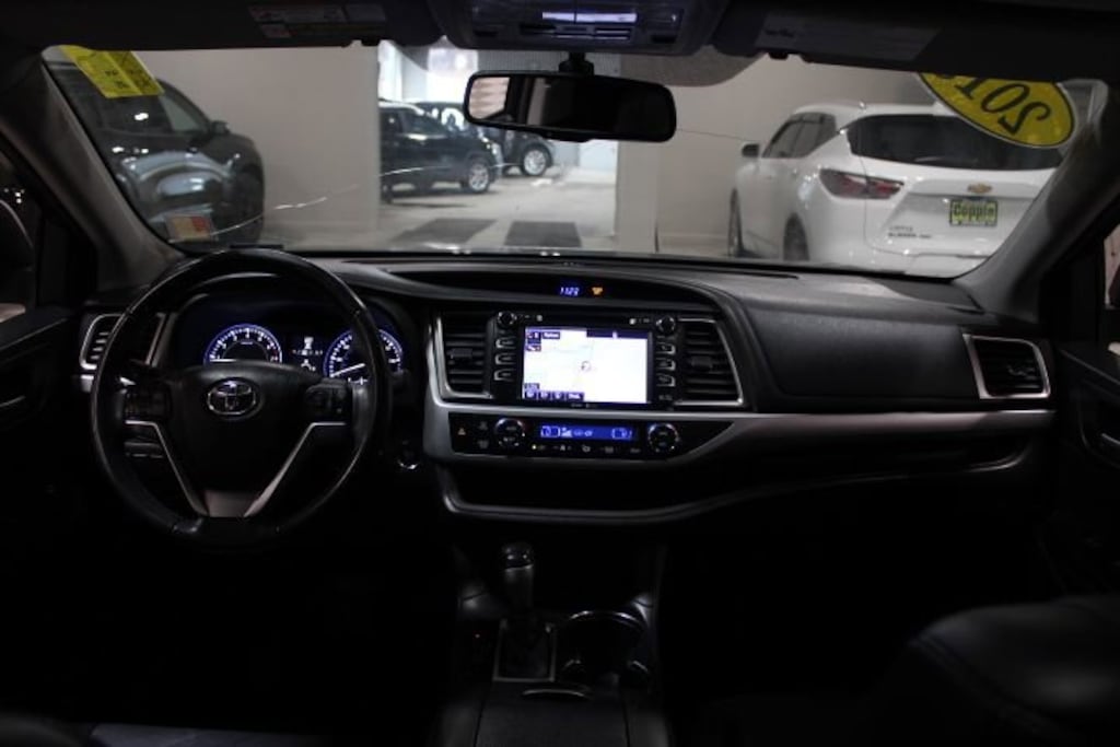 Used 2015 Toyota Highlander XLE