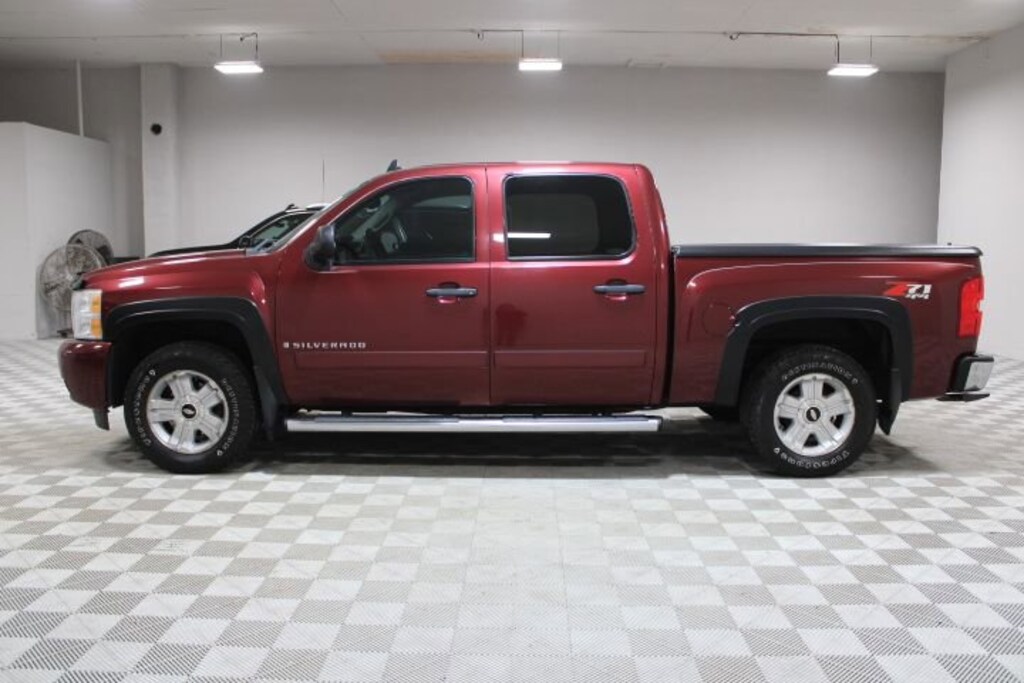 Used 2008 Chevrolet Silverado 1500 LT w/1LT Truck