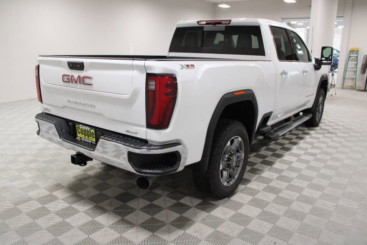 2025 GMC Sierra 2500HD SLT - Photo 8