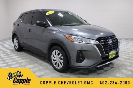 2023 Nissan Kicks S