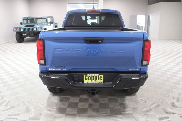 2026 Chevrolet Colorado ZR2 - Photo 10