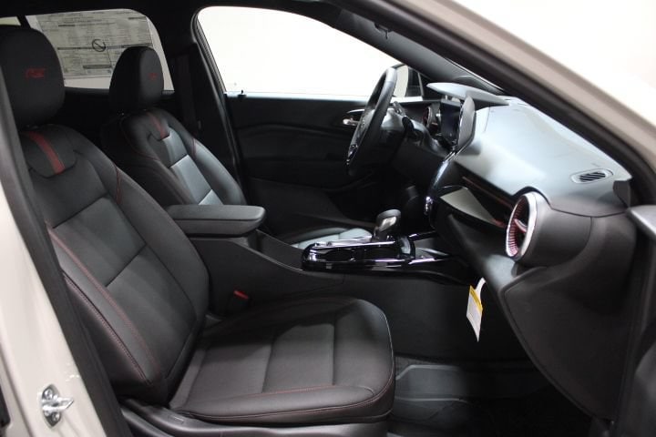 2026 Chevrolet Trax RS - Photo 24