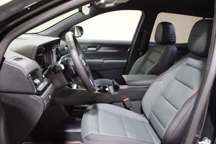 2026 GMC Terrain AT4 - Photo 17