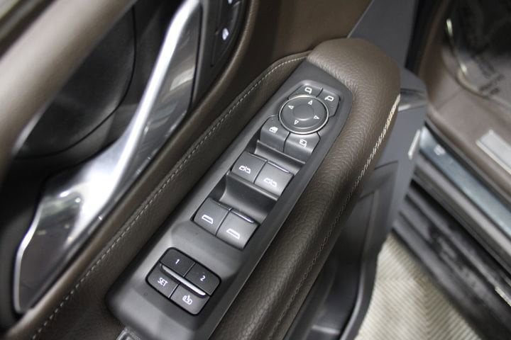 2021 GMC Yukon Denali - Photo 20