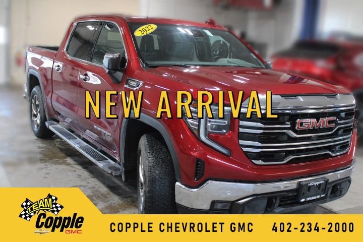 2022 GMC Sierra 1500 SLT's photo