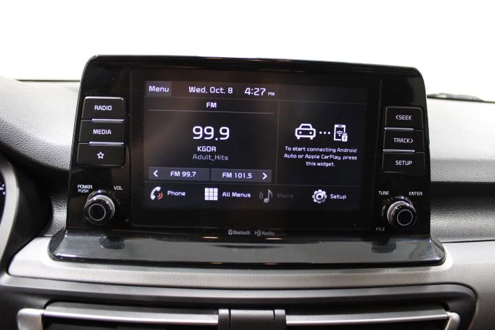 2023 Kia Seltos LX photo 2