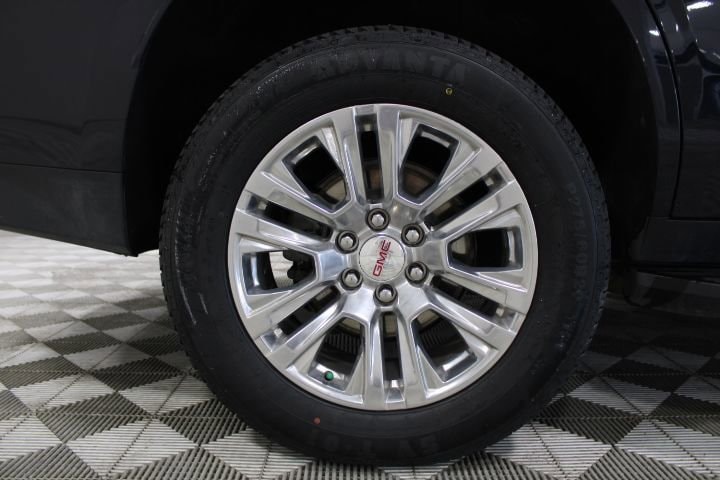 2023 GMC Yukon Denali - Photo 43