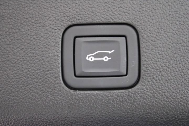 2024 Chevrolet Tahoe Z71 - Photo 16