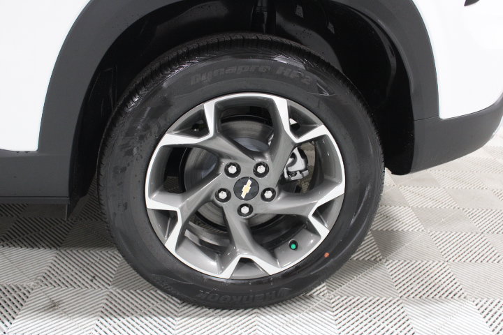 2026 Chevrolet Trax LT - Photo 42