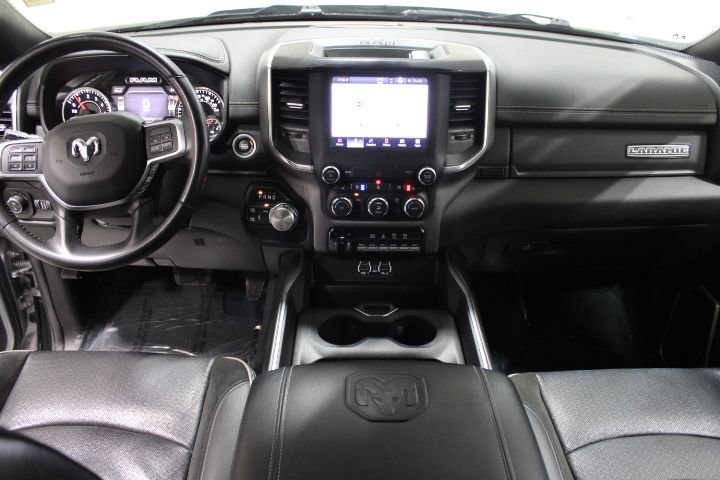 3C6UR5FJ8NG230075