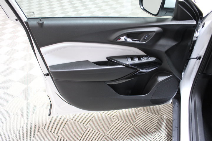 2026 Chevrolet Trax LT - Photo 16