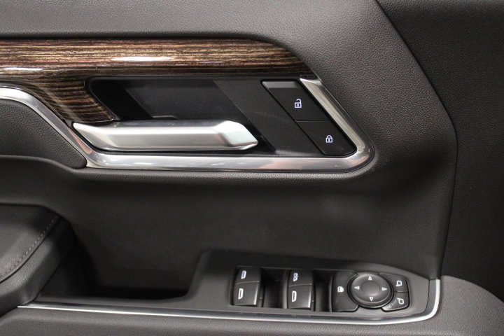 2026 GMC Sierra 1500 SLE - Photo 17