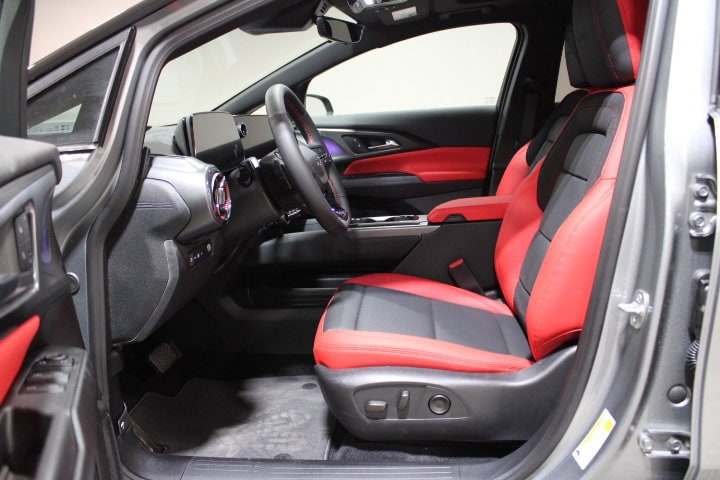 2026 Chevrolet Equinox EV RS - Photo 13