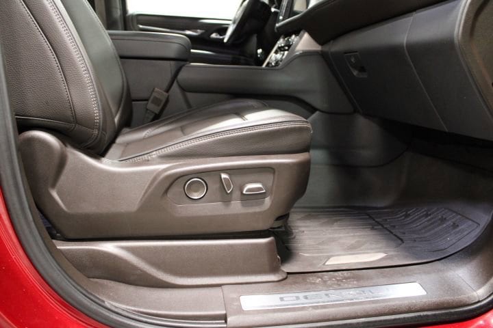 2024 GMC Yukon XL Denali - Photo 27