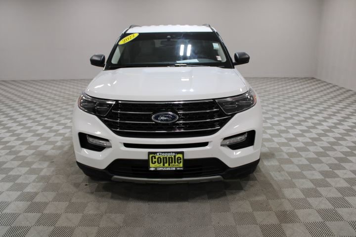2022 Ford Explorer XLT photo 2