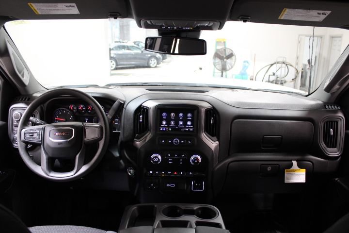 2026 Gmc Sierra 2500 HD Pro photo 2