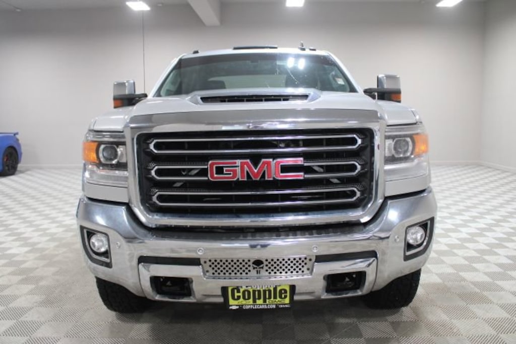 Used 2018 GMC Sierra 2500 HD SLT Truck
