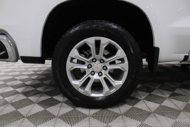 2025 Chevrolet Silverado 1500 LTZ - Photo 51