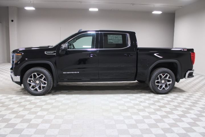 2026 GMC Sierra 1500 SLE - Photo 7