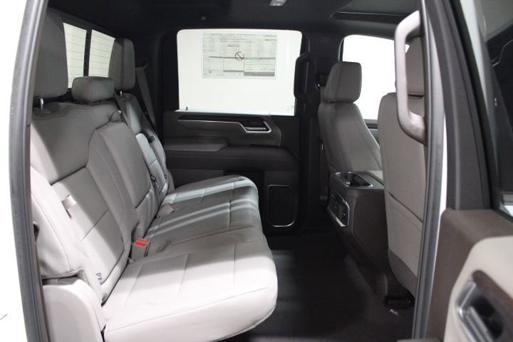 2025 GMC Sierra 2500HD SLT - Photo 46