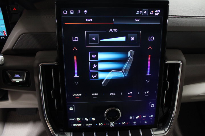2027 GMC Yukon Denali - Photo 54