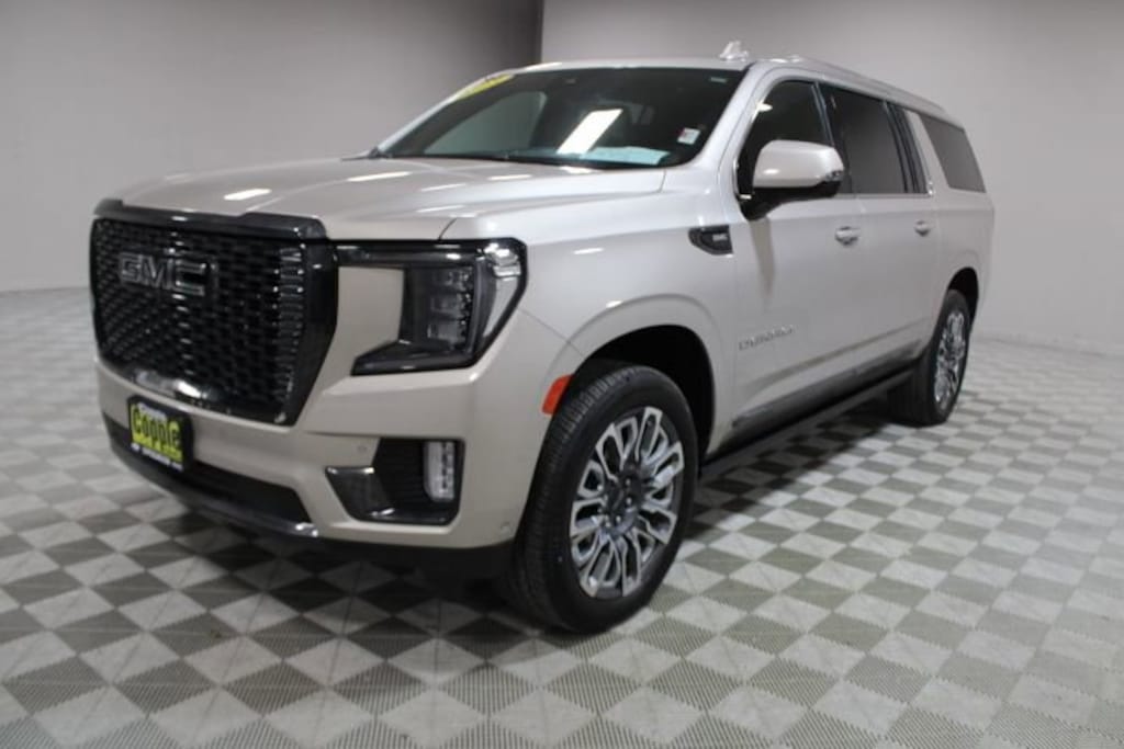 Used 2023 GMC Yukon XL Denali Ultimate SUV