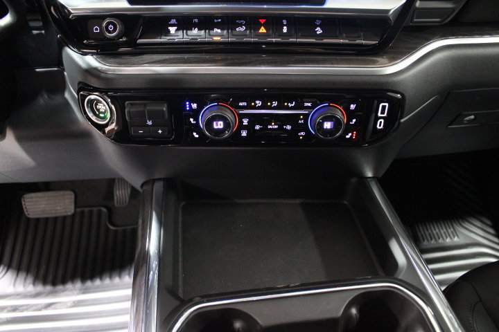 2026 Chevrolet Silverado 2500 HD LTZ - Photo 35