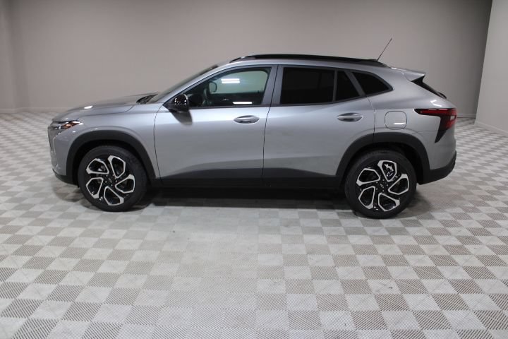 2026 Chevrolet Trax RS - Photo 8