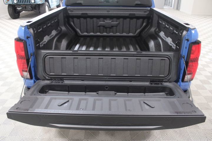 2026 Chevrolet Colorado ZR2 - Photo 14