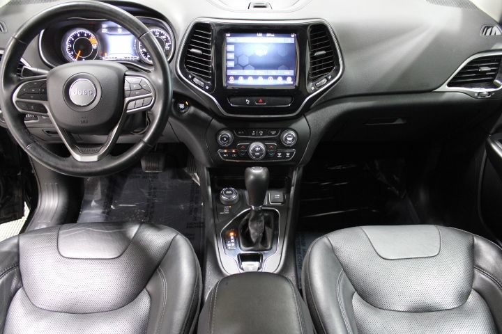 Used 2019 Jeep Cherokee Limited with VIN 1C4PJMDX7KD419016 for sale in Louisville, NE