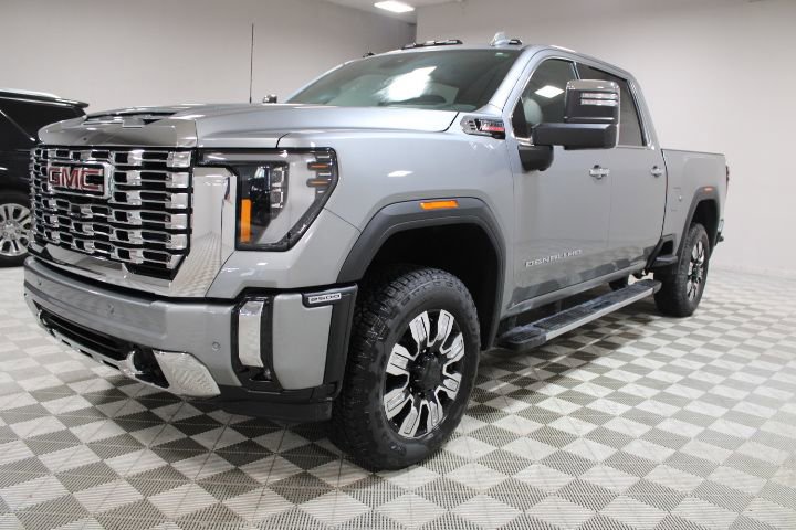 2026 GMC Sierra 2500HD Denali - Photo 8